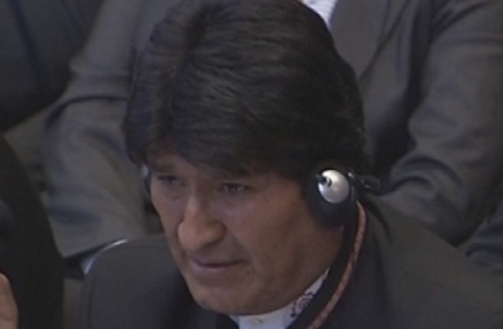 La escala de Evo: 10 momentos del presidente boliviano en La Haya