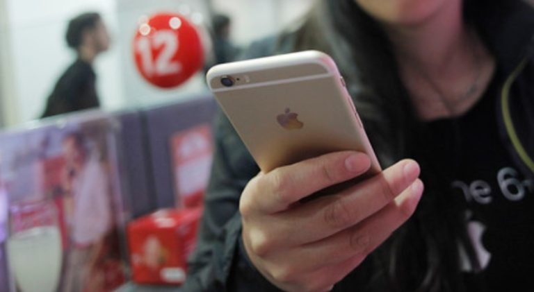 La humillante respuesta de Siri al preguntarle cuál es la capital de Perú (tiene que ver con Chile)