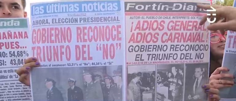 “Adiós general” fue cambiado por “adiós Sebastián” en conmemoración de los 30 años del plebiscito del “Sí” y el “No”