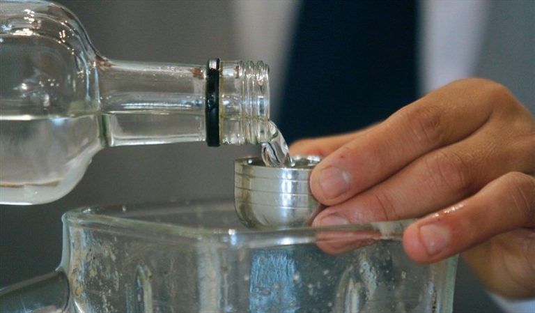 Dos piscos chilenos obtienen medallas de oro en concurso mundial de destilados