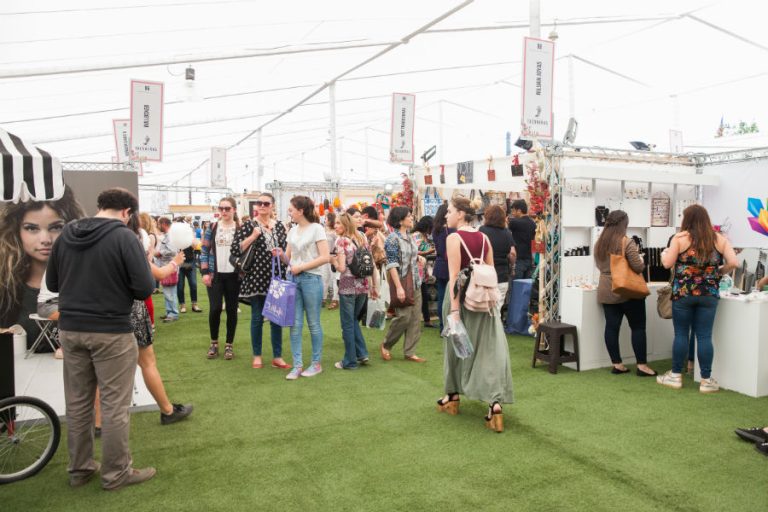 El agua micelar revoluciona el mundo capilar: Pantene presentará su nueva línea en Taconeras 2018