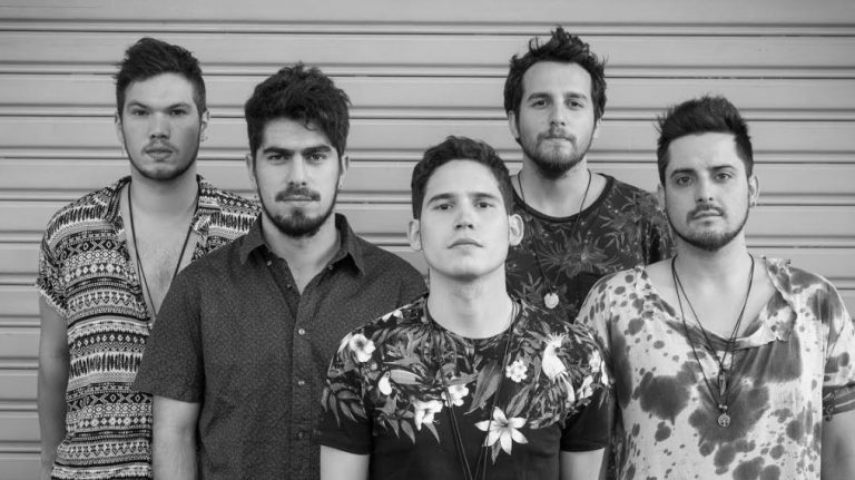 Eligen a banda chilena que abrió show de Bruno Mars para participar en destacado evento deportivo