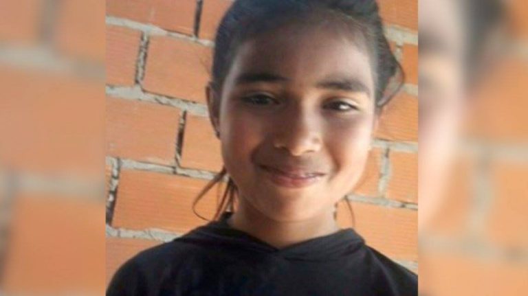 Niña que estaba desaparecida fue hallada muerta en una bolsa y oculta entre dos paredes