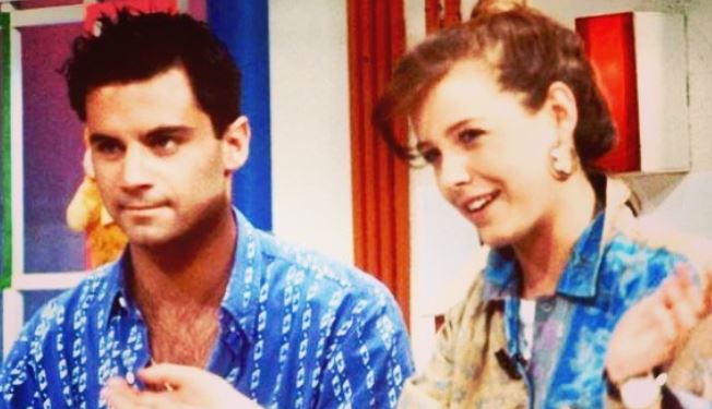 Claudia Conserva compartió en Instagram fotografía del recuerdo junto a Felipe Camiroaga y Hellmins