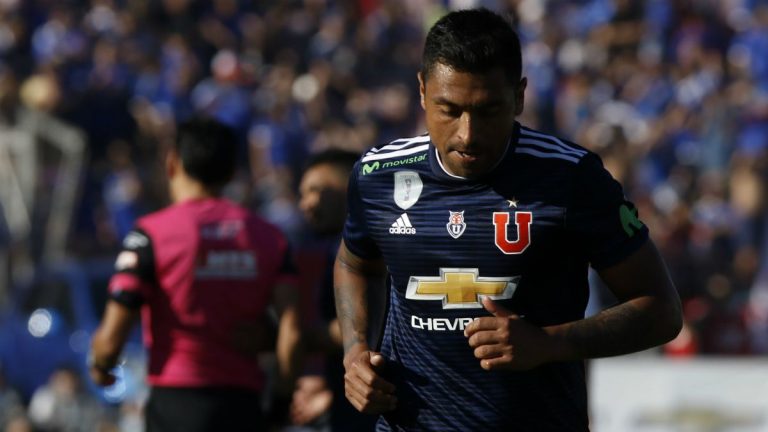 ¿Por qué Gonzalo Jara lo está pasando tan mal en la U?