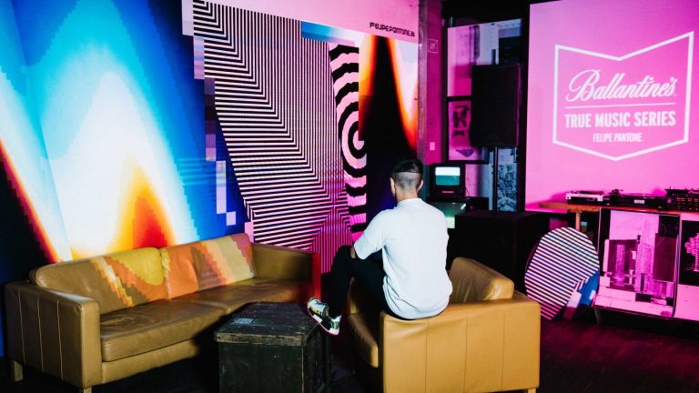 Así puedes concursar por una entrada para ver a Felipe Pantone interviniendo en vivo en Fauna Primavera