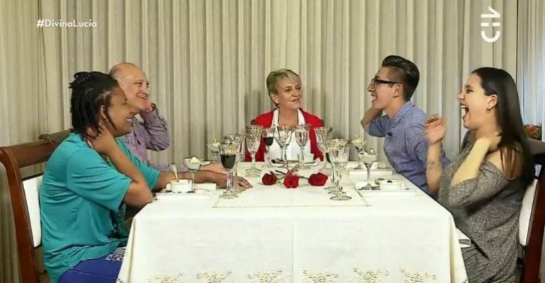 La Divina Comida | ¿Quién se sentará en mi mesa? | Capítulo 16 - Parte 2