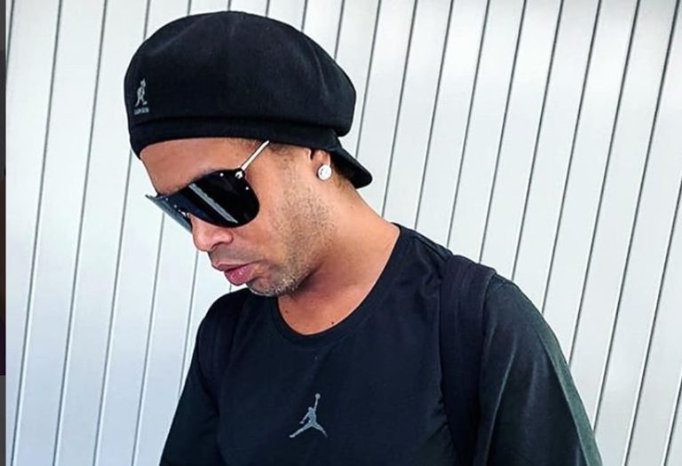 ¿Ronaldinho en la ruina? Aseguran que el exfutbolista tiene menos de 6 mil pesos en la cuenta