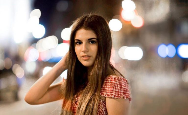 Los crudos últimos días de Katy Winter, la alumna del Nido de Águilas que se suicidó en un Starbucks