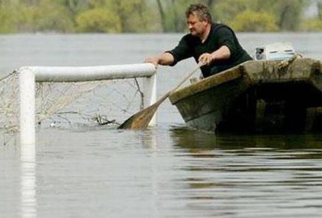 Los mejores memes que dejó la suspensión del partido Boca-River