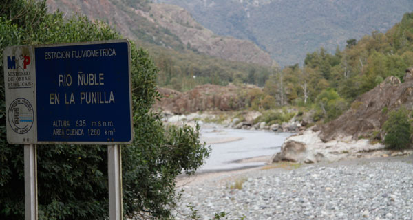 Ñuble: Vecinos de La Punilla son desalojados por Fuerzas Especiales para comenzar la construcción de embalse