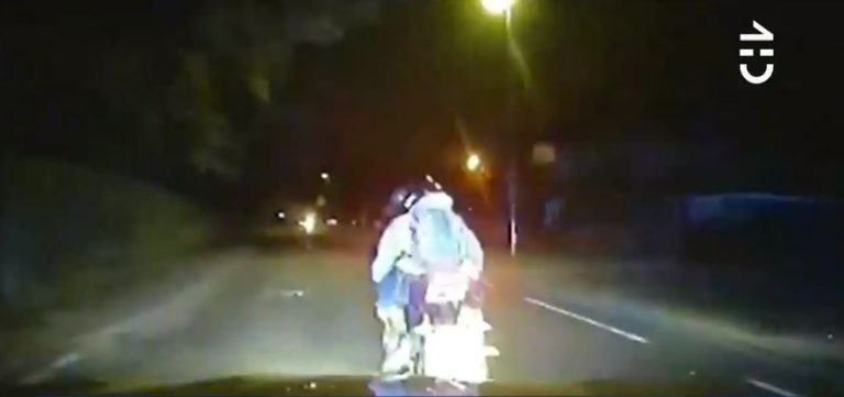 Con licencia para chocar: Policía londinense estrenó curiosa metodología para frenar robos