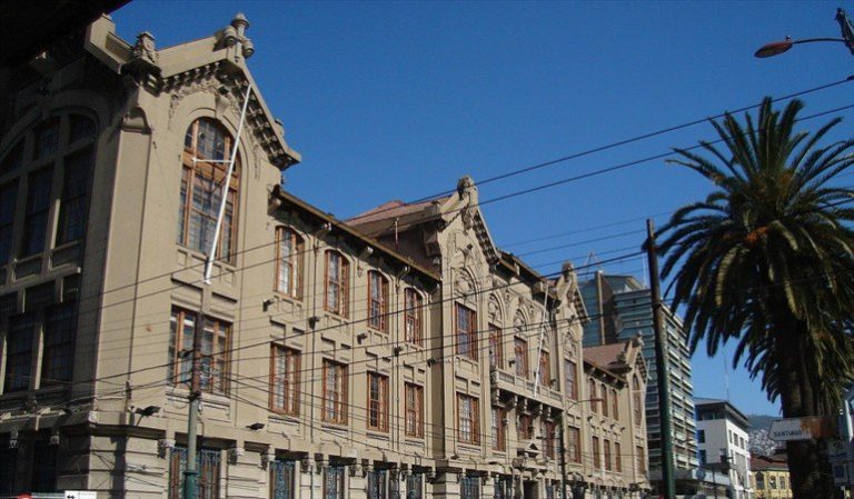 PUCV suspendió las clases tras amenaza anónima en contra de profesores y alumnos