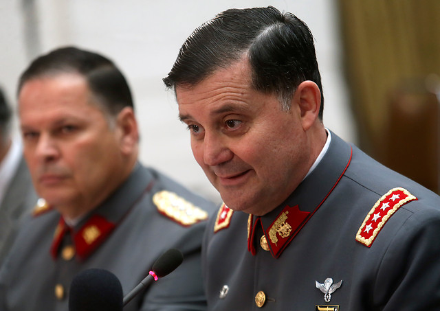 General Ricardo Martínez descartó que haya “ruido de sables” al interior del Ejército