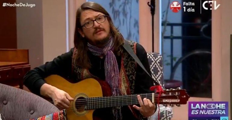 Violento Parra nos deleitó con sus mejores éxitos en La Noche Es Nuestra - Parte 1