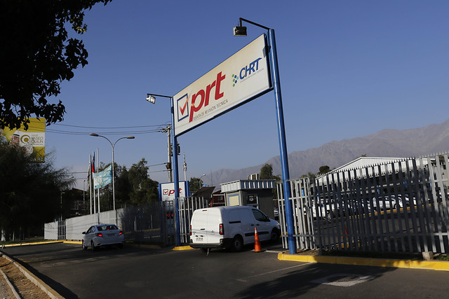 Revisión Técnica Digital promete ahorrar tiempo y olvidarse de las largas filas de automóviles