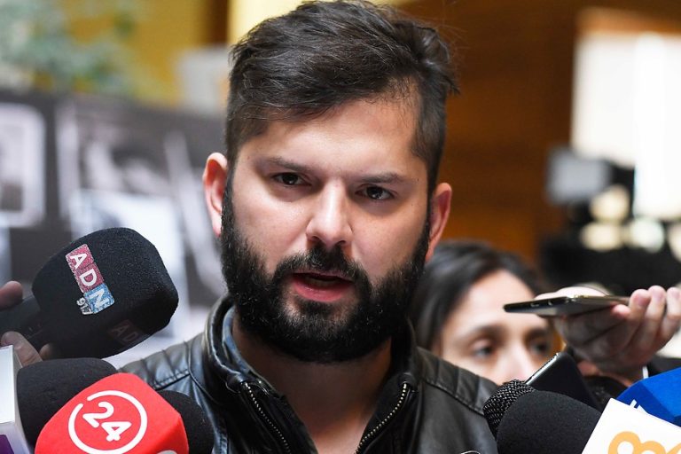 Equipo de Boric descarta supuesta postulación al Senado