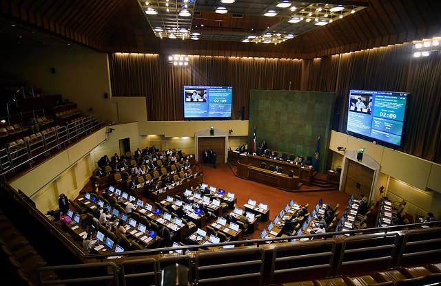 ¿Cuáles son los hoteles, departamentos y hostales donde se quedan los diputados cuando van a Valparaíso?