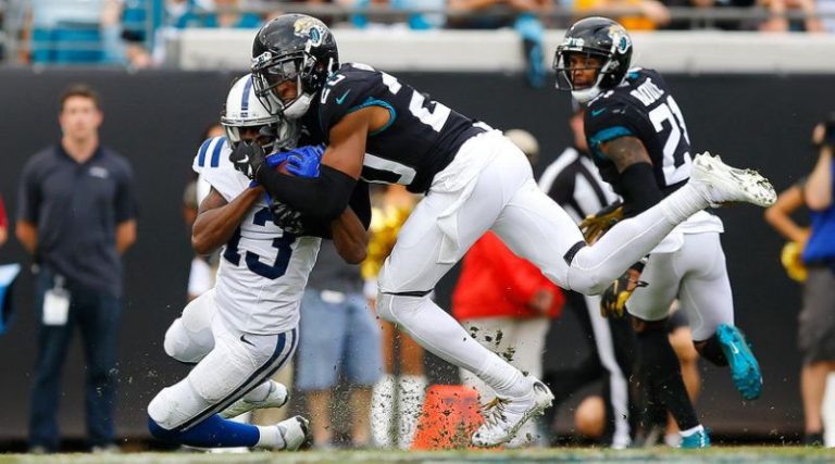 El Neymar del fútbol americano: Jugador de la NFL sufre teatral caída