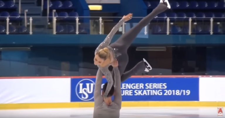 Terminó con cuello ortopédico: Bailarina de patinaje artístico sufrió terrible caída durante su presentación