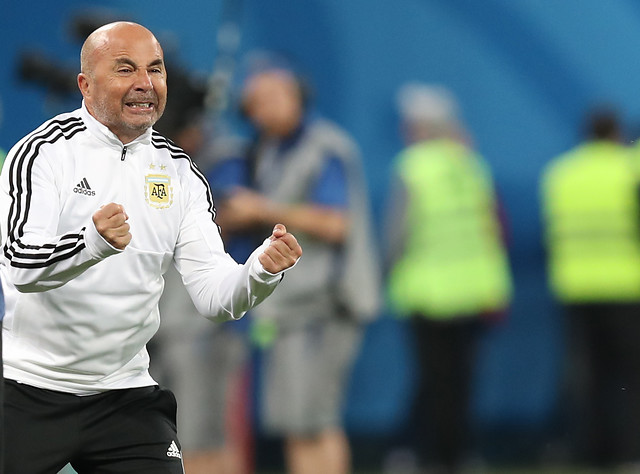 Volvió a las pistas: Jorge Sampaoli es oficializado DT del mítico Santos