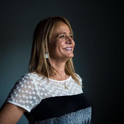 Hijo de Bolsonaro felicitó desde Brasil a JVR tras ganar elecciones de la UDI