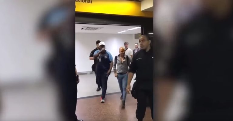 Como un ídolo: Sampaoli fue ovacionado en su llegada a Sao Paulo