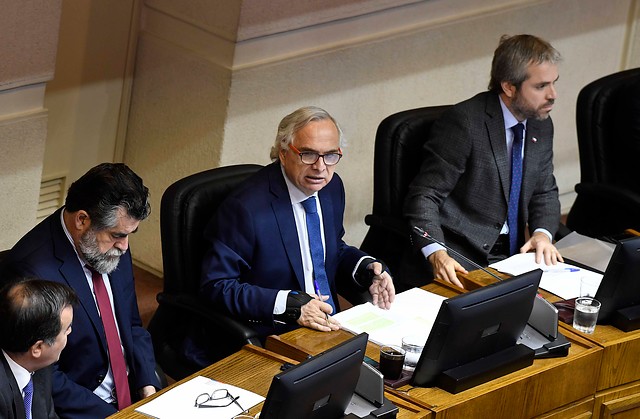 Cámara del Senado revisó decreto de remoción del General Hermes Soto de Carabineros