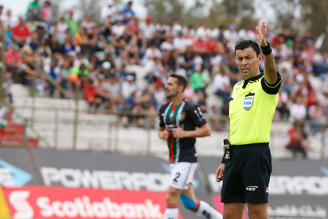 Ya no se podrá regar la cancha en un solo lado: Las modificaciones hechas al Torneo 2019