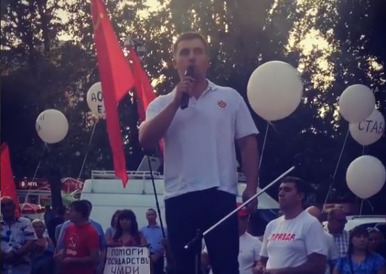 Bajó 6 kilos en un mes: Diputado ruso vivió durante 30 días con solo $35 mil