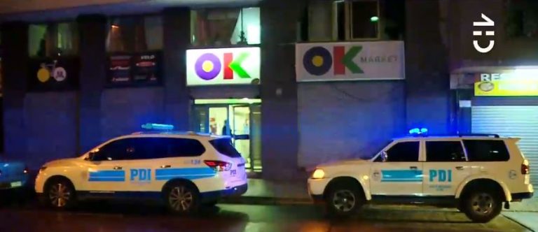 Delincuentes amenazaron a trabajadores de local comercial con un electroshock