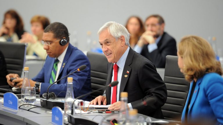 No le cantaron el cumpleaños feliz: Presidente Piñera fue felicitado por mandatarios del G20 tras cumplir 69 años
