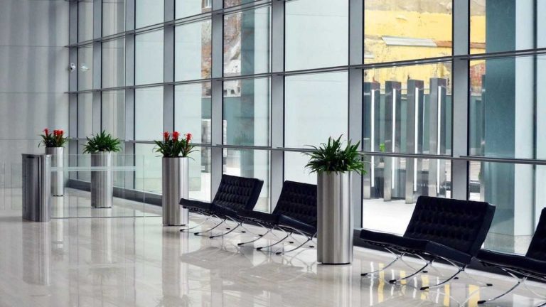 Después del sismo 5.2 en la zona central: ¿Son seguras las fachadas de cristal cuando ocurre un temblor?