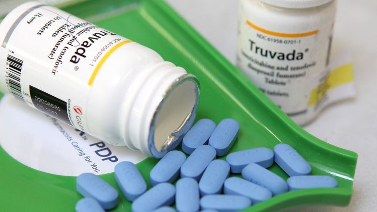 Todo lo que debes saber de la PrEP: La pastilla que previene el VIH y que se repartirá gratis en Chile