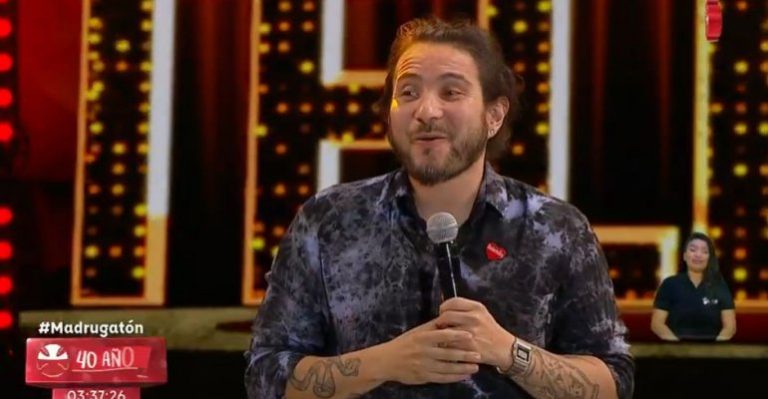Revive la divertida rutina de humor de Felipe Avello en Teletón 2018