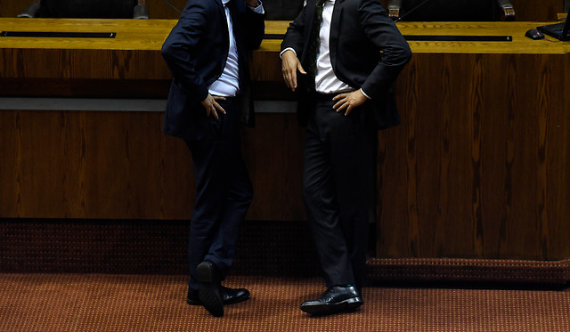 “Si tu apellido no es González, ni Tapia”: Revelan supremacía de apellido Larraín en el Congreso