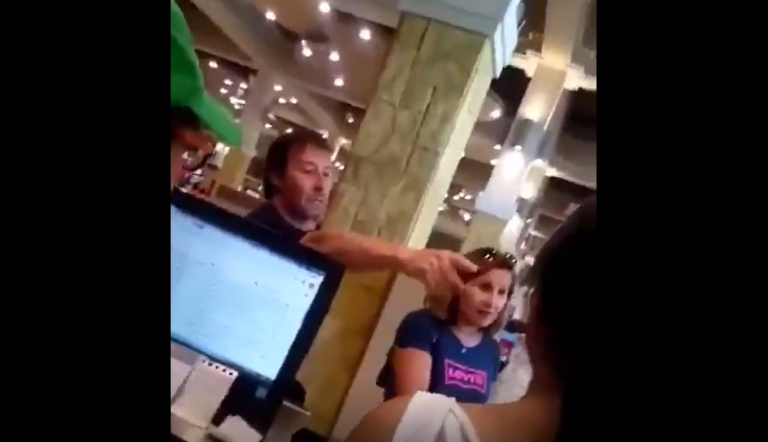 Clientes chilenos emiten insultos y dichos xenófobos a trabajadores de local de comida rápida