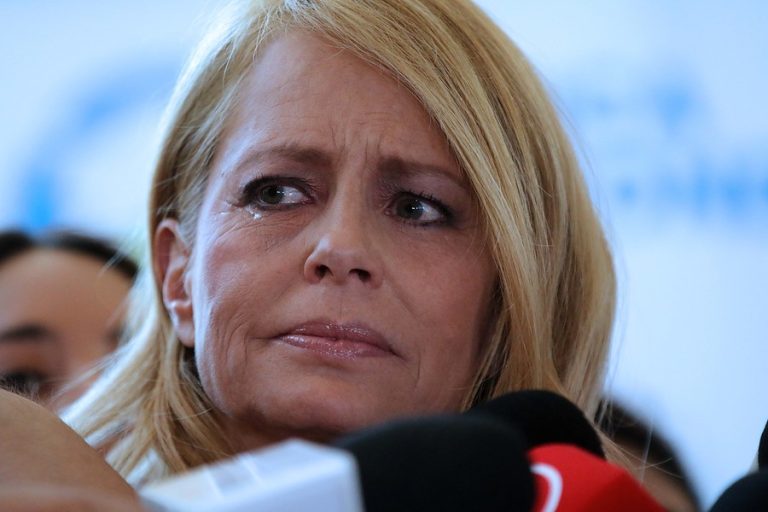 Se cansó: El desahogo de Cecilia Bolocco por rumores contra Carlos Menem y la salud de su hijo