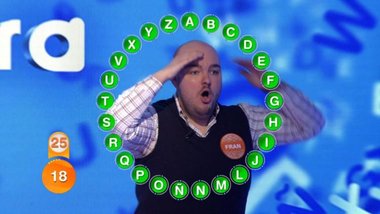 Biólogo de 28 años ganó 1.180 millones de pesos tras completar el rosco en Pasapalabra de España