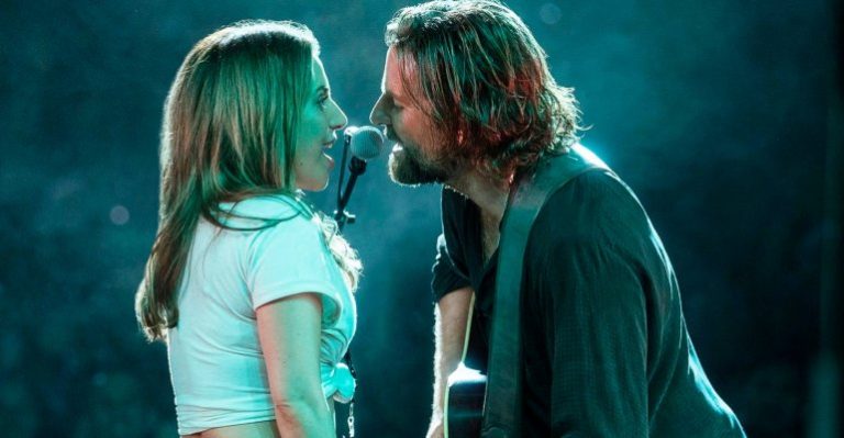 Lady Gaga y Bradley Cooper interpretaron famoso tema en vivo