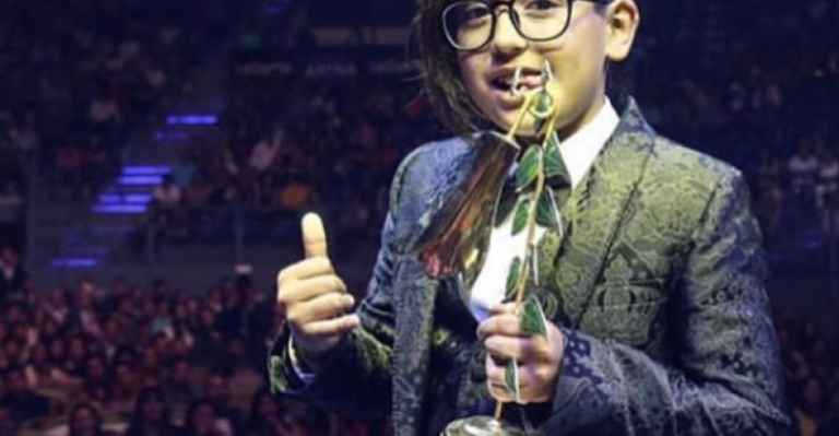 Monito Vidal nos presentó a su propio Chimuelo