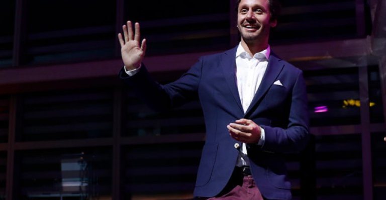 Hijo de Benja Vicuña le hizo un tierno rap a su hermana Magnolia