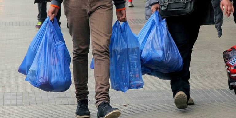 No desaparecerán todas: Las bolsas plásticas que se seguirán usando en el comercio después del 3 de febrero