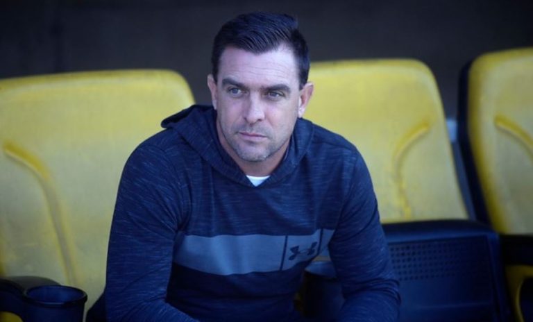 Despidieron a Pablo Guede en Arabia Saudita y dos chilenos quedaron a la deriva