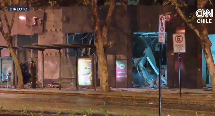 Delincuentes hicieron explotar cajero automático en Providencia en asalto frustrado