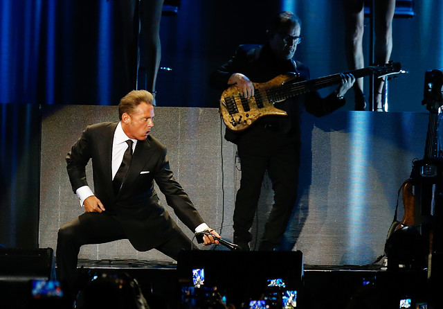 20 minutos atrasado y discusión con sonidista: Las incondicionales chilenas de Luis Miguel le perdonaron todo