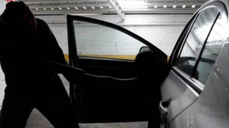 Hombre fue baleado por la espalda tras resistirse a un portonazo en Huechuraba