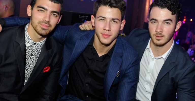 Tras seis años separados los Jonas Brothers se podrían reunir