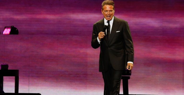 Luis Miguel encantó a sus fans en su esperado regreso a Chile