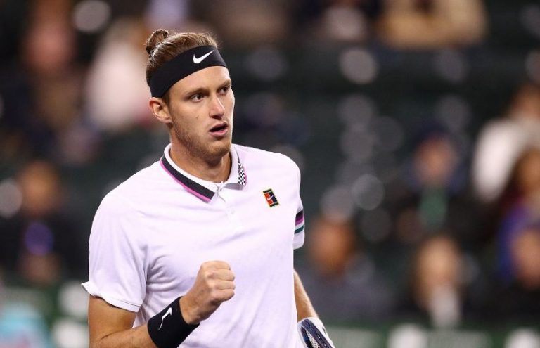 Se acabó la mala racha: Nico Jarry obtiene una victoria en el Masters de Indian Wells y avanza a segunda ronda